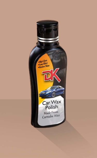 1. A bottle of carnauba wax polish, 100ml, displayed against a brown background, ideal for car detailing. 2. Carnauba wax po