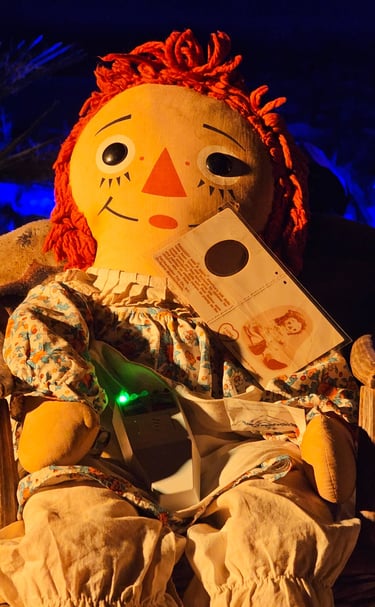 Muñecas | Relatos por Santiago Segovia