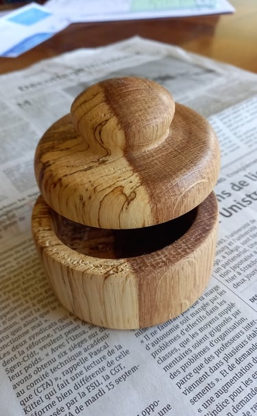 Boite à la limite de l'aubier (échauffé) et le duramen - chêne