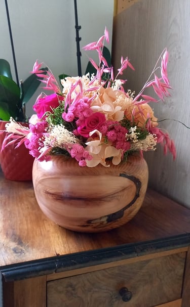 Pot à fleures séchées en séquoia