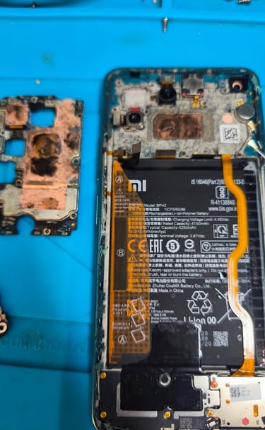 Téléphone tombé dans l'eau , desoxydation de téléphones portable