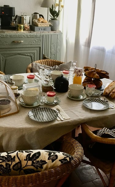 anjou angers vihiers cholet saumur vignobles vin chaleur joie douceur week end clés en mains