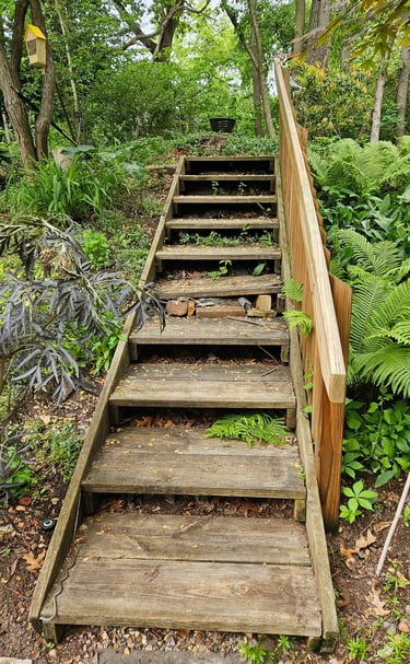 Huckabee Handyman Services - garden steps before