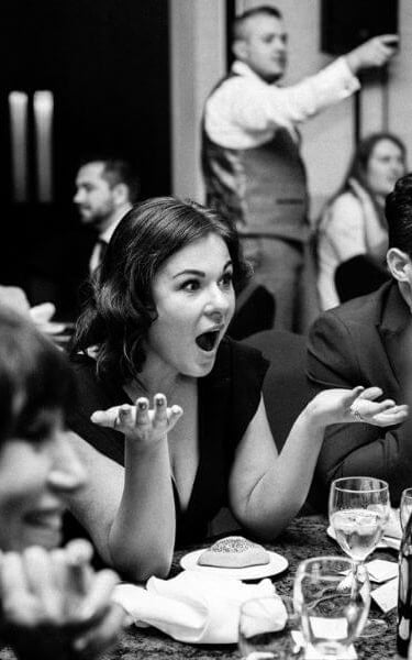 HIRE A TABLE MAGICIAN