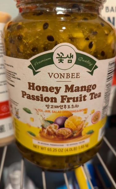 vonbee-passion-fruit-honey-puree-jar