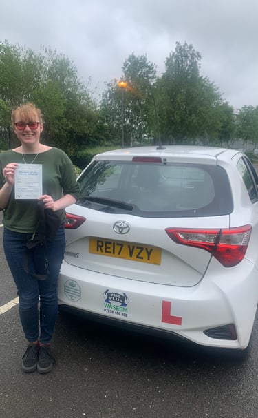 Louisa passed her driving test with Let's Pass 1st driving school in Farnborough Test Center. 