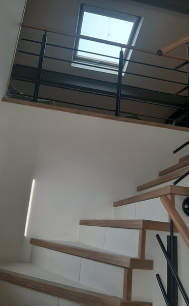 escaliers neufs posés 