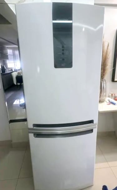 Refrigerador Brastemp Inverse 475 Litros Inox seminova oportunidade única em Contagem.