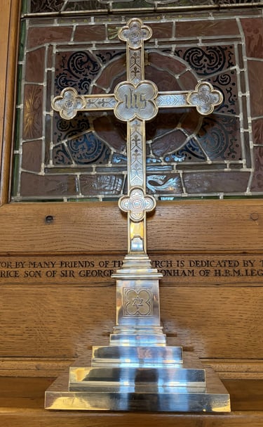 Ponder upon what happened here! As you survey The wondorous cross!
