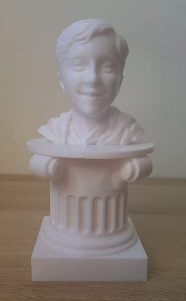 Rosto estraíde de fotografia e impresso em 3D.