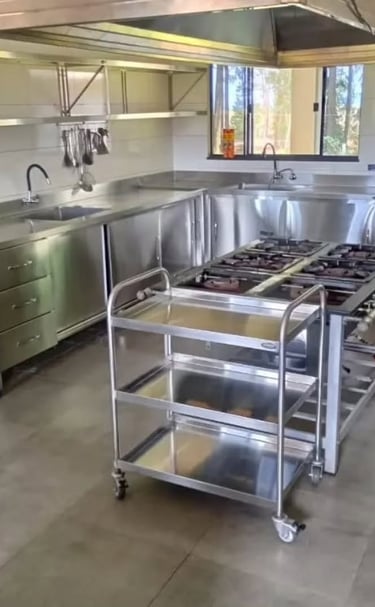 Cozinha Industrial e móveis em Aço INOX