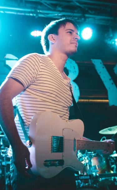 Guitariste Jesús Sanz à Madrid