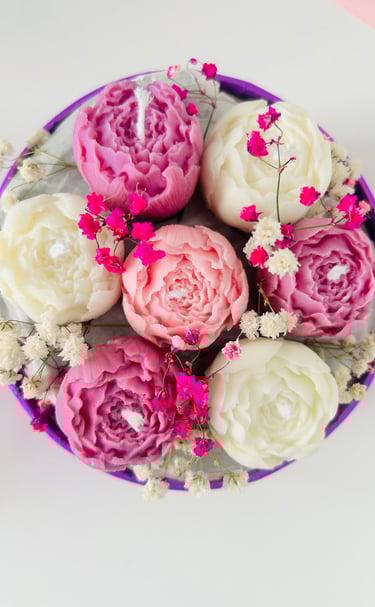 Natūralaus sojų vaško žvakių puokštė dėžutėje