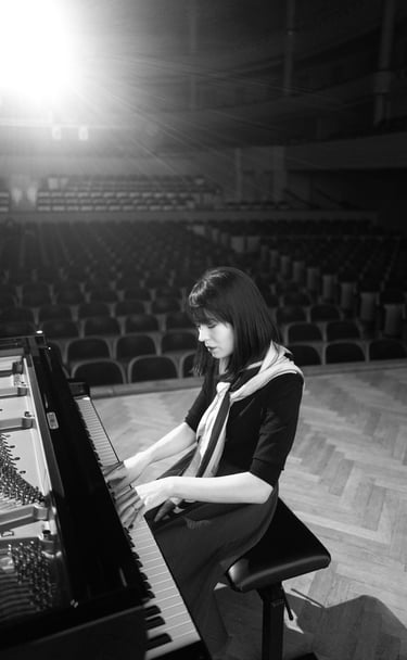 Alice Sara Ott in BOZAR Brussels | Photo by Peter Tra