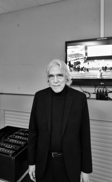 Michael Riesman in TivoliVredenburg | Photo by Peter Tra