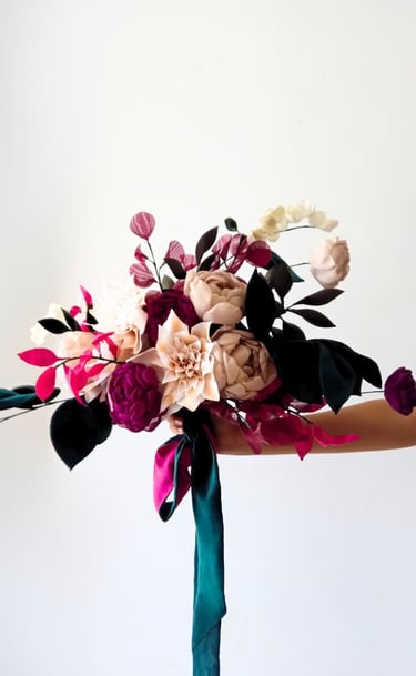 ramo de novia elegante moderno con diseño actual