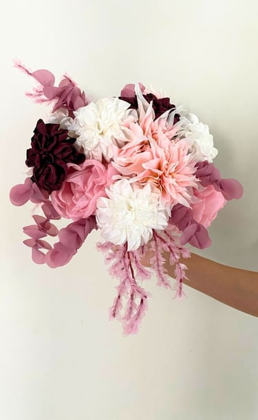 ramo de novia elegante con diferentes texturas