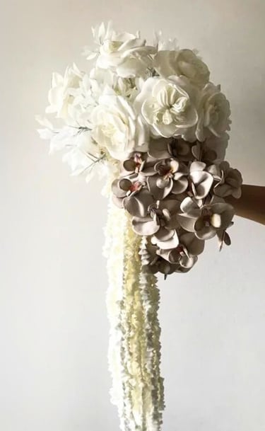 ramo de novia elegante alargado estilo moderno