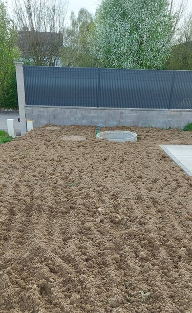 travaux-de-terrassement-maison-jardin-terravis