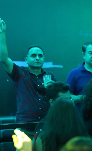 a man and woman in a crowd of people