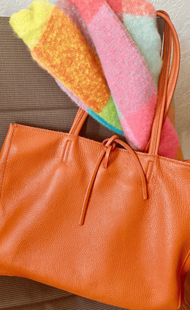 Sac à main en cuir orange