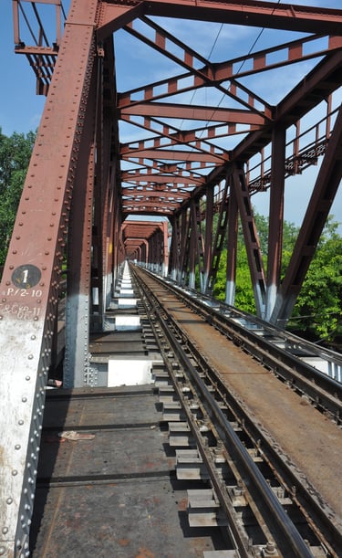 crossing the rail bridge to the Taj mahal, Agra, Utter Pradesh, India
