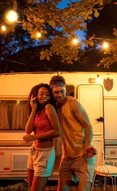 Lightning RV Rentals of Louisiana | Travel Trailer Rentals | Fifth Wheel Camper Rentals