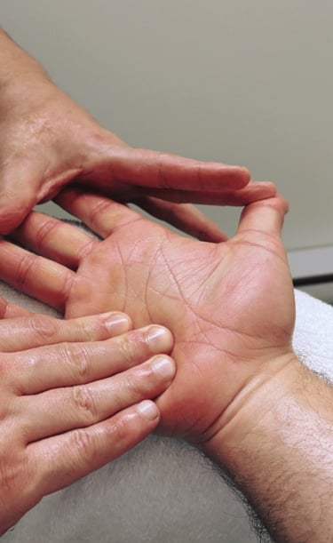 Formation professionnelle en traitement des blessures de la main chez les athlètes