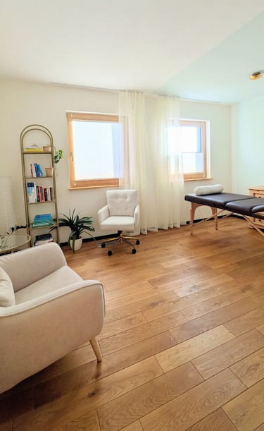 Heilpraktikerin für Psychotherapie (Heilpraktiker für Psychotherapie) Praxis Praxisraum