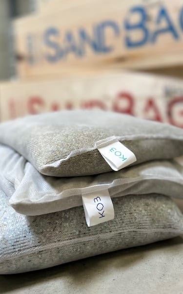 Les produits durables proposés par la société Biboo : coussins de piscine, charge filtrante et stati