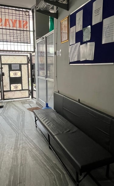 Spacious and clean porch area at Siyash Luxury Girls PG in Pratap Nagar Jaipur