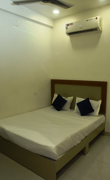 AC Deluxe room HOTEL JK Morbi