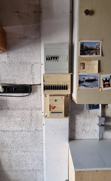 Artisan électricien Nandy - tableau électrique avant