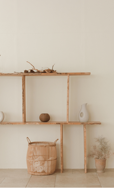 Un intérieur de maison évoquant la paix et la sérénité grâce au feng shui. 