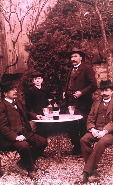 georges et marcel lanquetin jardin 4 grande rue Pontalier table avec l'absinthe georges lanquetin