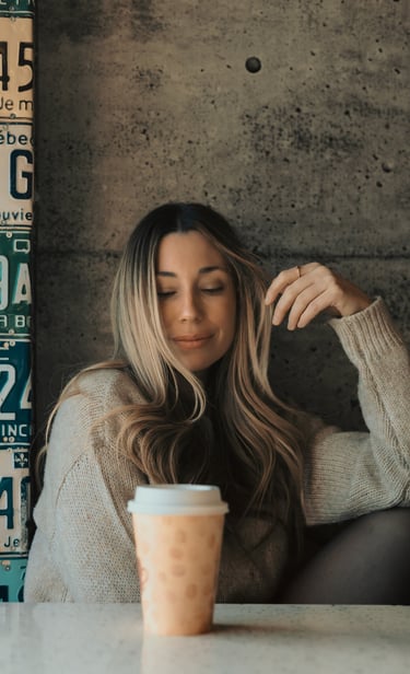 Portrait, model, blonde, montreal. photographer, beautiful