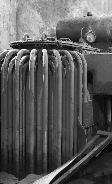 Electricity transformer
