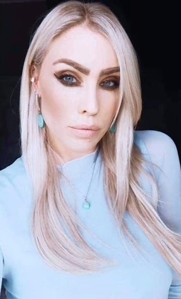 Loraine Berriman, Founder of The Fitness Edit and Certified International Personal Trainer.