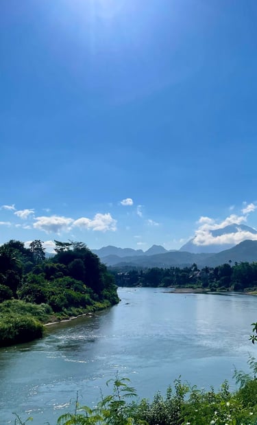 Luang Prabang, Mekong i góry