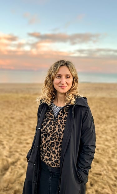     Charlotte Fairley offering female hormone health consultation 