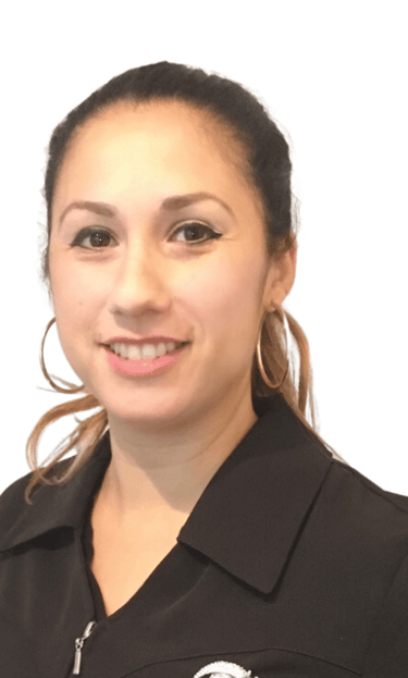 Irene Molina Professeur de l'académie des cils et propriétaire de l'institut de beauté Insia beaute 