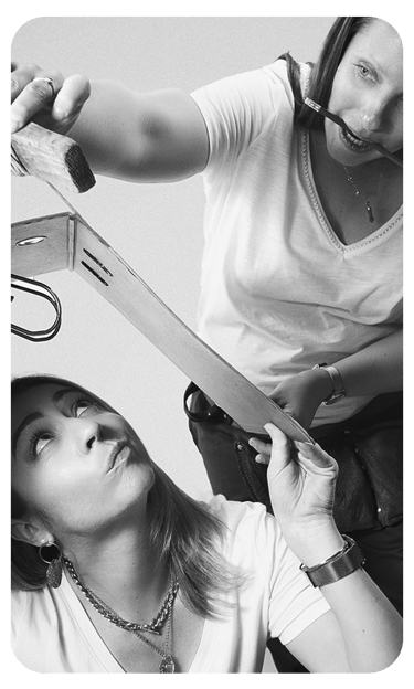 photo noir et blanc de deux femme