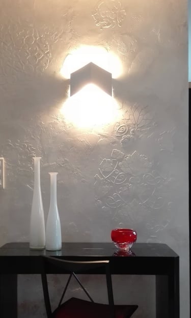 mur déco avec motif en relief