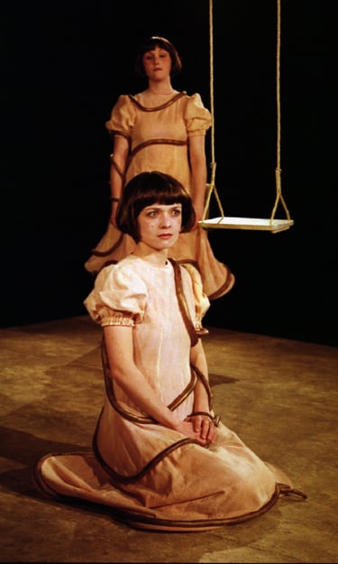 "La Monstre". Gersende Michel, Séverine Cojannot. Delle Piane / Beheydt