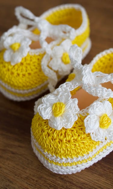 Customizar prendas con flores puff crochet
