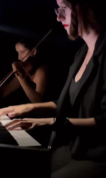 I CATA DE VINOS BAJO LAS ESTRELLAS 2023 (Aldara Otero «Violín» y Aldara Pérez «Piano»)