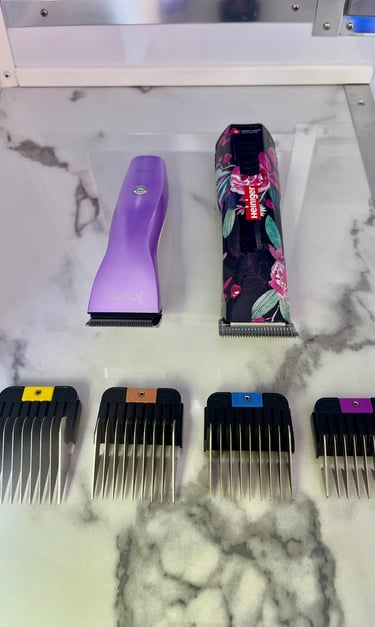Professional dog grooming clippers and stainless steel guard combs