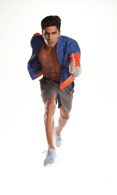 Dany Peña sports model in dynamic fitness campaign