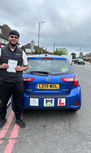 Talha passed his driving test with Let's Pass 1st driving school in Basingstoke Test Center. 
