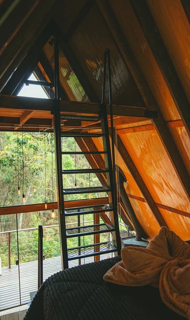 hospedagem-chale-triangular-montanhas
